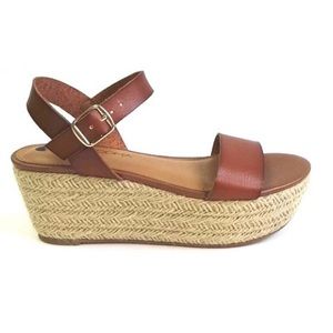 NEW Brown Strap Wedges size 8
